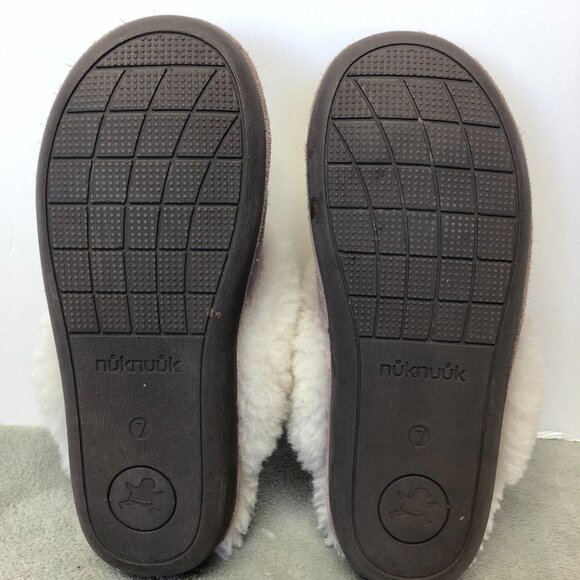 Nunuuk Joy Mauve Sheepskin Lining Indoor/Outdoor Slippers - Picture 8 of 10